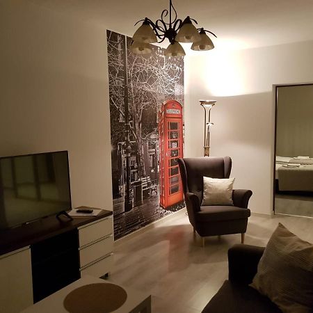 Kaja Apartamenty Legnica Exteriör bild