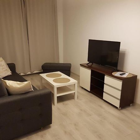 Kaja Apartamenty Legnica Exteriör bild
