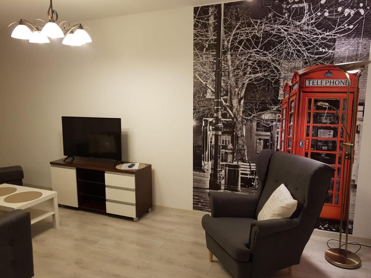 Kaja Apartamenty Legnica Exteriör bild